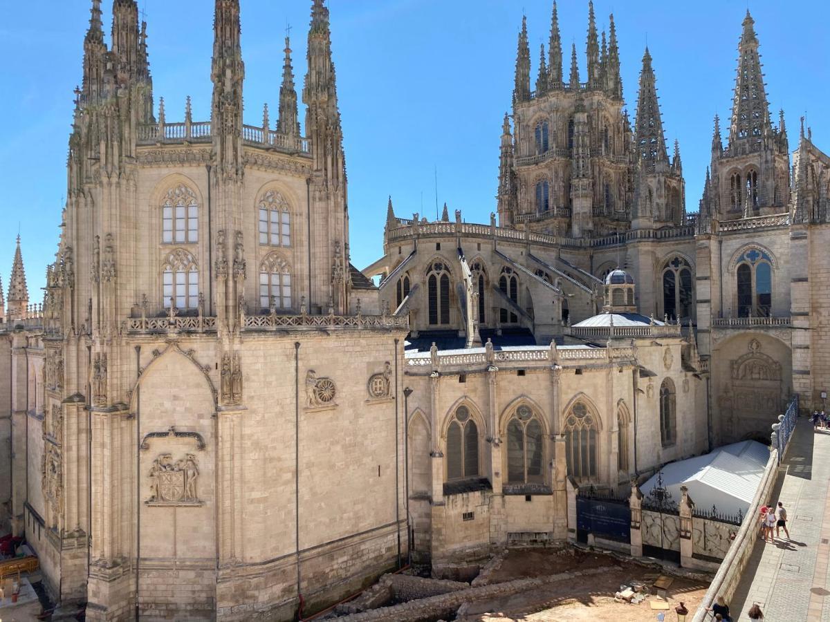 Contemplando La Catedral By Exclusive Burgos Apartments Eksteriør bilde